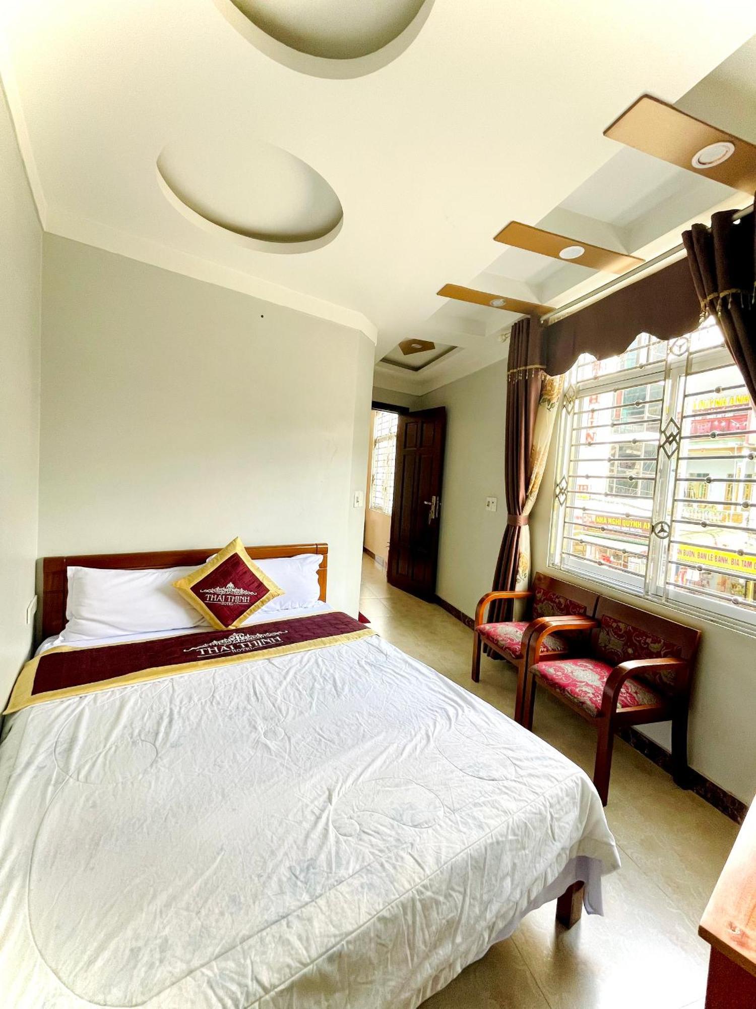 Thai Thinh Hotel Dong Van  Exterior foto